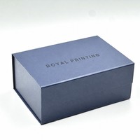 Boîte cadeau en papier bleu marine personnalisée pour l'emballage de bijoux, de vêtements et de produits de vente au détail haut de gamme