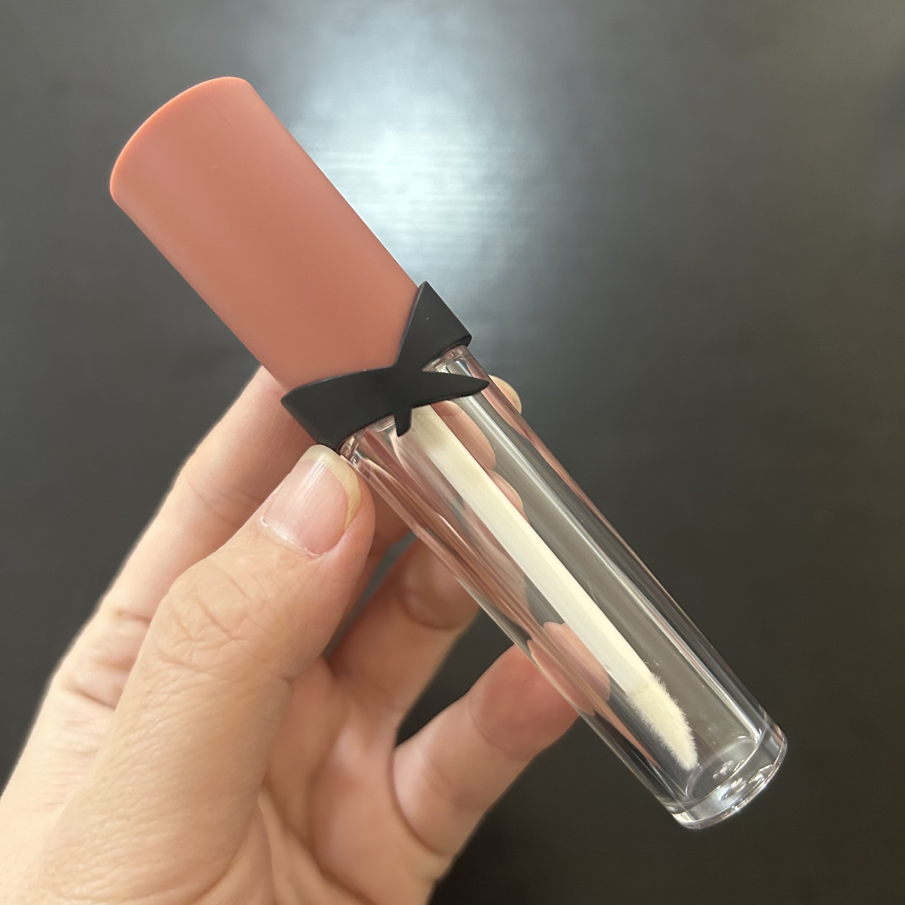 04 red W26*H108mm , 5ml