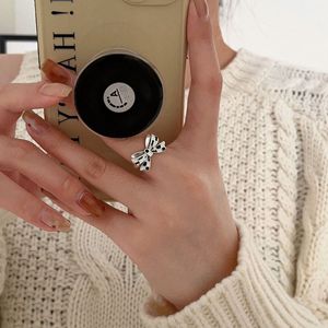 Anillo de Plata de Ley S925 Yinruitai con Diseño de Lazo, Tablero de Ajedrez Blanco y Negro, Ajustable para Mujer, Joyería de Regalo - Product Image 3