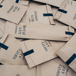 Kit dentaire de <span class=keywords><strong>brosse</strong></span> <span class=keywords><strong>à</strong></span> dents d'hôtel avec le <span class=keywords><strong>dentifrice</strong></span>, ensembles jetables d'agréments d'hôtel de style moderne - Product Image 3