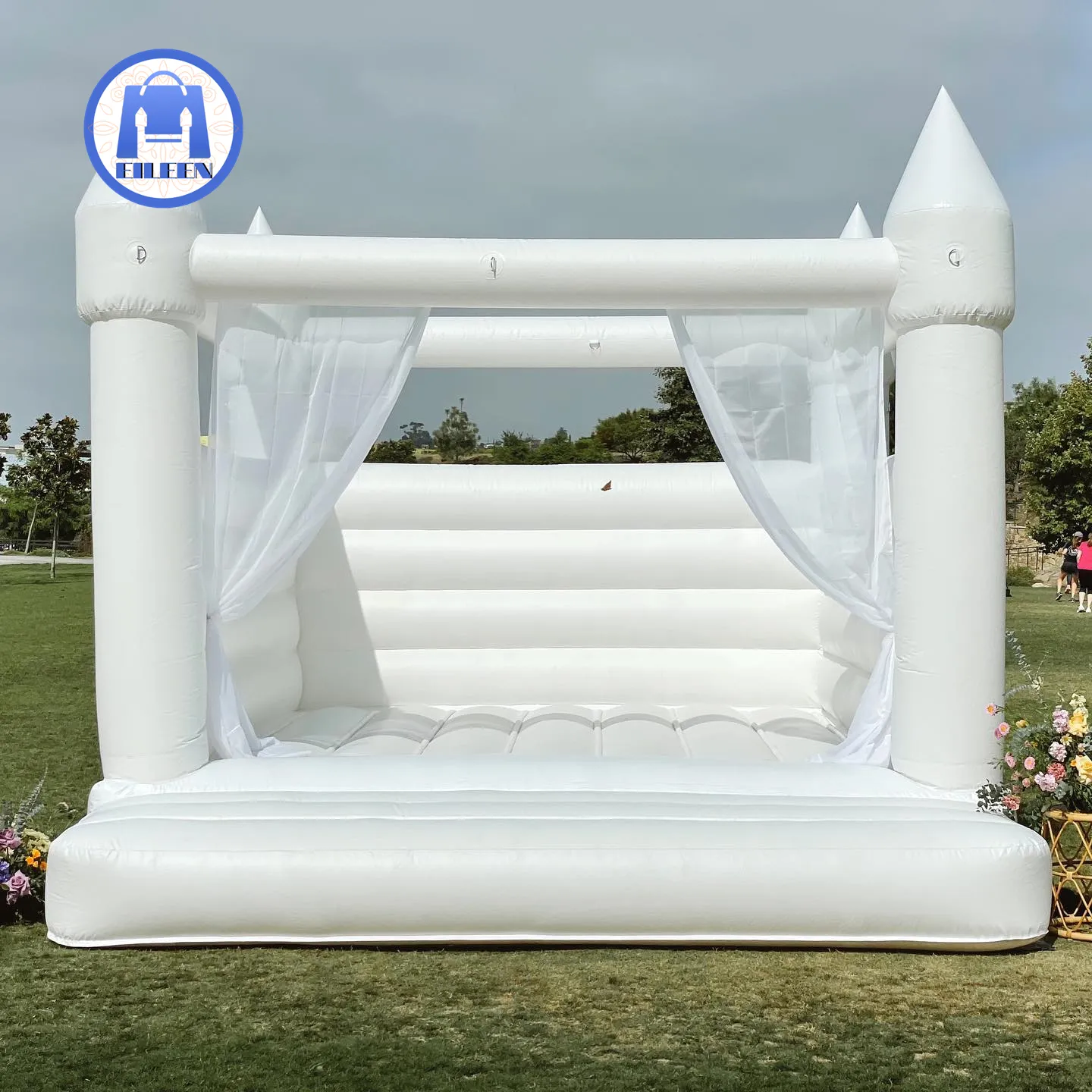 Popular 13ft Inflatable Arch White Bounce House Wedding Jumper Bouncy Castle for kids and adults for party balloons