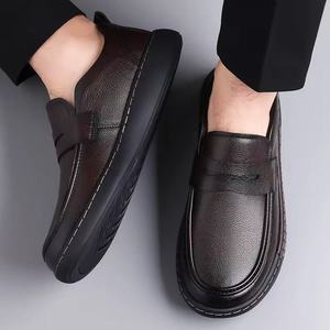 Nouvelles Chaussures Décontractées Noires en Cuir de Vachette de Qualité Supérieure pour Hommes, Idéales pour le Quotidien, les Fêtes, le Travail et les Activités de Plein Air – Style Bateau à Enfiler - Product Image 2