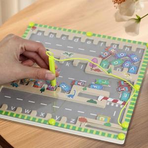 Jeu d'apprentissage sensoriel ABC : Lot de conception de labyrinthe magnétique en bois avec lettres de l'alphabet pour enfants - Product Image 2