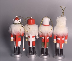 Navidad Jouets en <span class=keywords><strong>bois</strong></span> fabriqués à la main Soldats en <span class=keywords><strong>bois</strong></span> Design Ornements d'arbre de Noël Poupées Cadeaux <span class=keywords><strong>Casse</strong></span>-<span class=keywords><strong>Noisette</strong></span> pour les vacances - Product Image 3