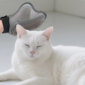 SORADD Gants de toilettage pour chats gris, mitaines de dépilation pour main droite, nettoyage, massage, brossage, bain et toilettage - Product Image 1