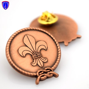Épingles de sport 3D en laiton antique de haute qualité, épingles Loliondo Lily <span class=keywords><strong>Iris</strong></span> pour scouts Pramuka Wosm - Product Image 1