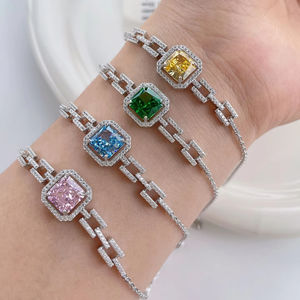 Brazaletes distintivos de joyería OEM de alta calidad para expresión personal Accesorios de moda para bodas y regalos - Product Image 1