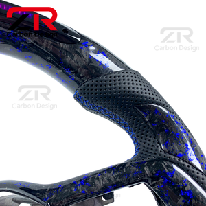 Volant de direction personnalisé en fibre de carbone forgée avec écran LED amélioré pour Ford <span class=keywords><strong>Mustang</strong></span> EcoBoost <span class=keywords><strong>V8</strong></span> Dark Horse <span class=keywords><strong>GT</strong></span> - Product Image 4