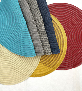 Manteles Individuales Redondos Tejidos de Material Nuevo, Ecológicos, de 38 cm x 38 cm, Aislantes, Resistentes al Calor, para Bodas y Cenas - Product Image 3