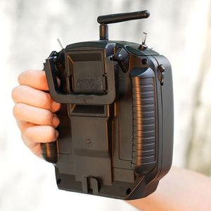 RadioMaster TX12 MKII 16 canales con gimbals Hall, compatible con OPENTX y EDGETX, control remoto ELRS para motores RC - Product Image 4