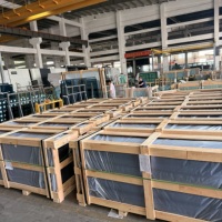 Verre de sécurité trempé gris Euro de 6 mm de qualité supérieure et sécurisé, traité thermiquement, pour les projets de façades de bâtiments