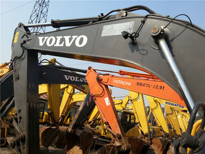 Excavatrice hydraulique haute performance Volvo EC240BLC 24T d'occasion Offre Spéciale de qualité supérieure grande chenille vente pas cher - Product Image 5