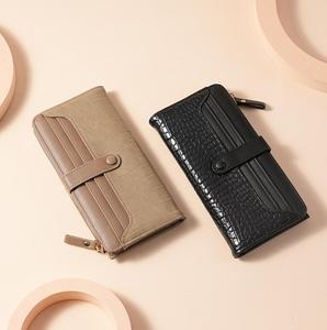 2026 New Korean Fashion Long Women's Wallet Versatile Multi Card Style Wallet Waterproof Short Wallet - Product Image 5