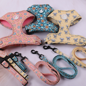 Yeni tasarım hiçbir çekme ekose köpek koşum yaka tasma papyon Set özel Logo neopren Polyester lüks köpek koşu koşum seti - Product Image 3