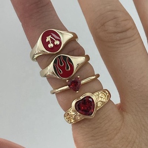 Кольцо с красной эмалью, огненной вишней - Product Image 2