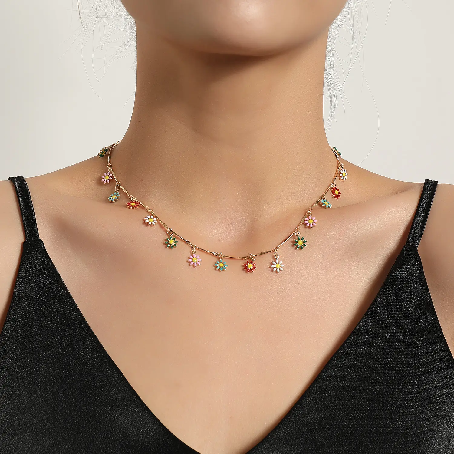 Mode Sonnenblumen Halskette für Frauen Anhänger Halskette Geschenk Party Kragen Zubehör Halskette Schmuck Großhandel