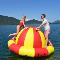 Bateau tournant gonflable extérieur durable de l'eau remorquables de tube de lac mer volant de bateau de disco pour le divertissement de l'eau