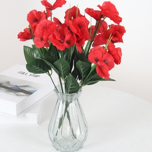 Bouquets de fleurs de pâquerette artificielles réalistes pour la maison, l'hôtel, les projets extérieurs, les décors de centres commerciaux et les arrangements de jardinières. - Product Image 2