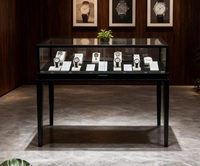Décoration de vitrine de bijouterie GZowin avec éclairage LED, design écologique, dimensions personnalisables