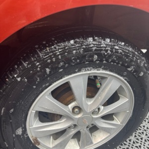 Nettoyant professionnel pour pneus 23L, solution de nettoyage tout usage pour jantes, pour ateliers de detailing automobile et stations de lavage de voitures - Product Image 4