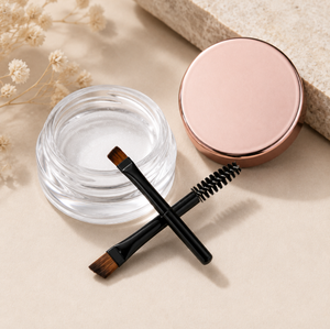 Gel de <span class=keywords><strong>Cejas</strong></span> de Larga Duración con Color y Fibras Espesantes de Calidad Lujosa y Fijación Fuerte - Regalo Perfecto para Mujeres - Product Image 1