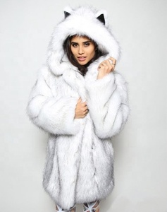 <span class=keywords><strong>Cappotto</strong></span> <span class=keywords><strong>in</strong></span> <span class=keywords><strong>Pelliccia</strong></span> <span class=keywords><strong>Sintetica</strong></span> di Coniglio a Mezza Lunghezza <span class=keywords><strong>con</strong></span> <span class=keywords><strong>Cappuccio</strong></span>, Stile Europeo <span class=keywords><strong>con</strong></span> Orecchie da Coniglio, Bestseller Invernale per Donne - Product Image 4