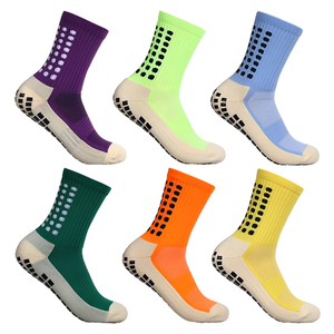 <span class=keywords><strong>Calcetines</strong></span> Atléticos <span class=keywords><strong>Antideslizantes</strong></span> de Alta Calidad para Baloncesto con Logotipo Personalizado, Medias de <span class=keywords><strong>Fútbol</strong></span> <span class=keywords><strong>Antideslizantes</strong></span> - Product Image 6
