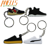 Gantungan Kunci Sepatu Sneaker 3D PVC Custom, Miniatur Sepatu Olahraga untuk Ransel, Tas, Kunci, dan Hadiah Promosi