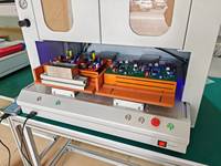 Machine de revêtement UV de bureau, équipement de pulvérisation de peinture triple protection, revêtement automatique de circuits imprimés, protection des cartes électroniques