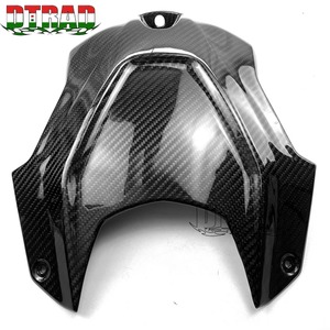 Protector de Tanque de Combustible Delantero con Logotipo DTRAD M, Textura de Fibra de Carbono, Acabado Brillante, para S1000RR 2019-2023 S1000R M1000R <span class=keywords><strong>M1000RR</strong></span> - Product Image 3