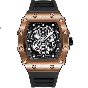 Montre-bracelet de luxe pour homme à quartz, bracelet en silicone lumineux, boîtier tonneau, montre de sport, d'affaires et de mode - Product Image 5