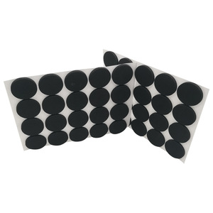 FQ FQ-F210 Pieds/Plaquettes en silicone auto-adhésifs noirs, entretoises antidérapantes, amortisseurs de vibrations, surface souple, découpe à la demande, OEM/ODM - Product Image 2