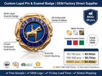 Maßgefertigtes Abzeichen mit Wellenrand und Antik-Emaille für Blaue Emaille 3D-Geprägte Pferderider-Muster Club-Souvenir Vergoldetes Metall-Emblem