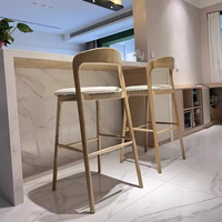 Tabourets de bar scandinaves personnalisables en bois massif, tabourets de bar modernes en bois avec assise colorée, meubles de salle à manger