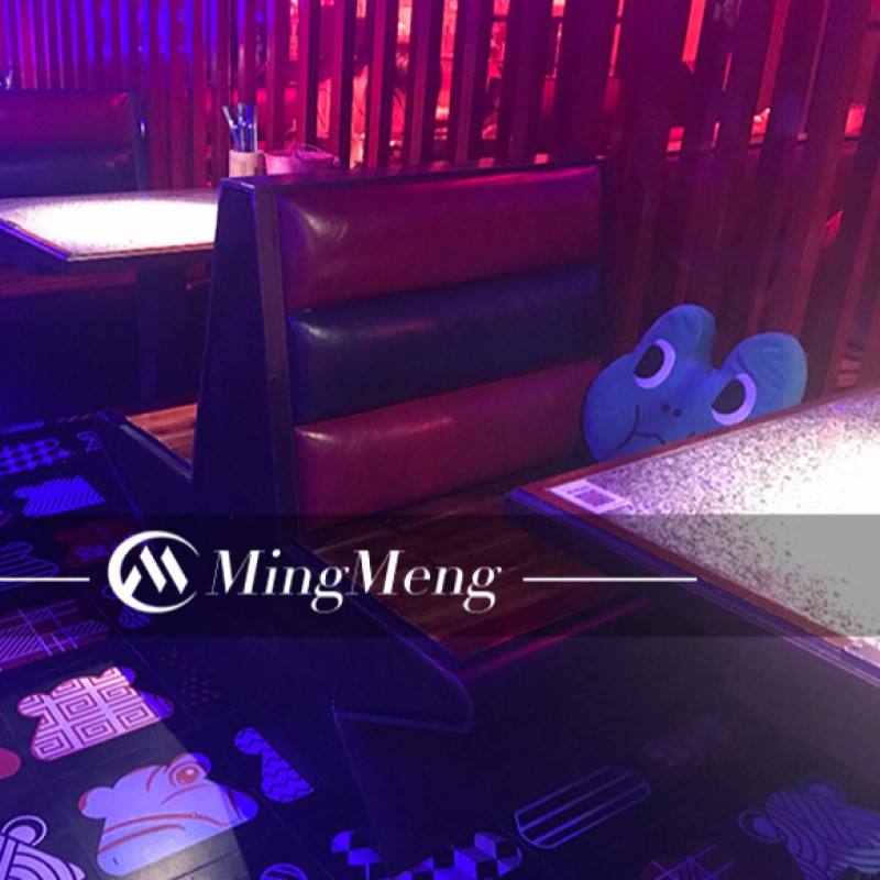 One seat double sides booth