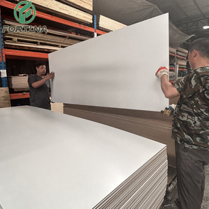Panneau MDF mélaminé blanc <span class=keywords><strong>de</strong></span> haute qualité, bien conçu, 1220*2440mm 915*2135mm 1250*2500mm 18mm, MDF brillant - Product Image 5