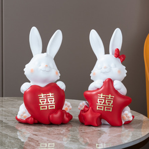 Statua di Coppia di Conigli Romantici con Cuore e Stella, Decorazione in Resina per Soggiorno, Camera da Letto e Matrimoni - Product Image 1
