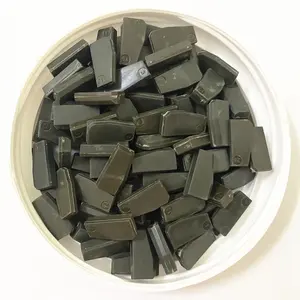 <span class=keywords><strong>T5</strong></span> <span class=keywords><strong>CHIP</strong></span> ID20 per la chiave della macchina fabbro strumento <span class=keywords><strong>ID</strong></span> <span class=keywords><strong>T5</strong></span> <span class=keywords><strong>Transponder</strong></span> <span class=keywords><strong>Chip</strong></span> chiave per auto <span class=keywords><strong>T5</strong></span> (ID20) <span class=keywords><strong>Chip</strong></span> di ceramica - Product Image 1