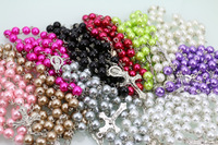 Vente en gros de haute qualité catholicisme chaîne en plastique perle chapelet collier