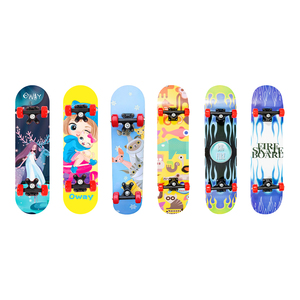 <span class=keywords><strong>Patineta</strong></span> de Alta Calidad, Nueva, para Principiantes, Deportiva, de Cuatro Ruedas, 7 Capas de Madera de Arce, Ruedas de PVC - Product Image 1