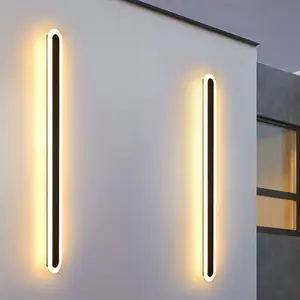 Venda quente 110V 220V Modern Exterior Linear Strip Lâmpada de parede 3000k Jardim Branco Quente Sconce Long Led Wall Light