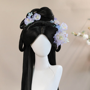 Pinza para el Cabello con Diseño Original 2026, Hecha a Mano, con Flor Morada en Degradado y Detalles en Dorado, Accesorio para el Cabello - Product Image 1