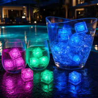 Glaçons à lumière LED imperméables multicolores décoratifs réutilisables Flash Cubs pour la décoration de boissons de bar de fête