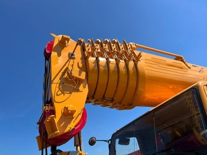 Grue sur camion XAC2400 de fabrication chinoise à vendre, grue Sany d'occasion de 240 tonnes en vente pour l'Inde/le Vietnam/le Mexique/le Maroc/l'Asie centrale - Product Image 3