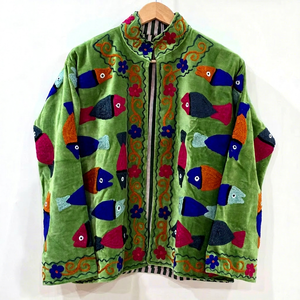 Manteau d'extérieur en velours Suzani fait main, éco-responsable, brodé, style bohème, pour femme, idéal pour les fêtes, manteau de luxe - Product Image 1