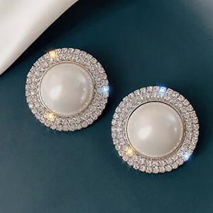 Orecchini a Cerchio Simil-Perla per Donne, Gioielli Scintillanti Rotondi per Uso Quotidiano - Product Image 2