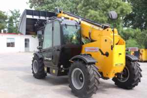 YHMG Teleskop lader 4 X4 Rad 3 Tonnen Last gewicht mit hydraulischem <span class=keywords><strong>Joystick</strong></span> und 7 Meter Heben - Product Image 4