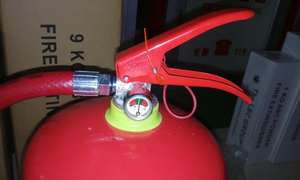 ถังดับเพลิงชนิดผงเคมีแห้ง SafetyPlus SA <span class=keywords><strong>B</strong></span> S ขนาด <span class=keywords><strong>1</strong></span> กก. <span class=keywords><strong>1</strong></span>.5 กก. 4.5 กก. ราคาโรงงาน - Product Image 6