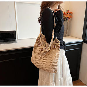 Sac fourre-tout carré d'été personnalisé en <span class=keywords><strong>crochet</strong></span> fait à la main Sac à bandoulière en <span class=keywords><strong>crochet</strong></span> Boho de style bohème - Product Image 3