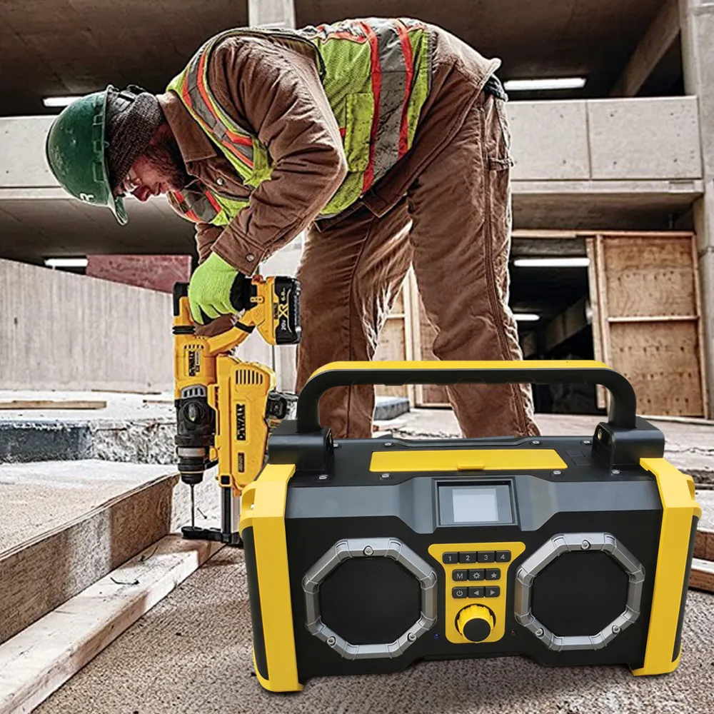 Factory Customized Outdoor Heavy-duty Construction site radio FM AM Bluetooth Speaker with Lamp Torch